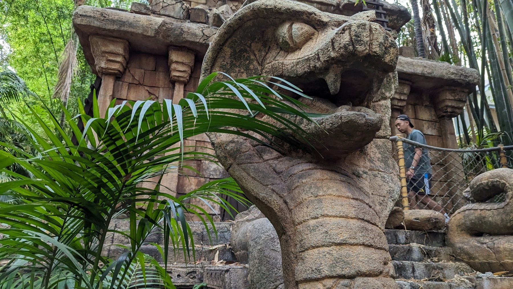 cue for the indiana jones ride in disneyland